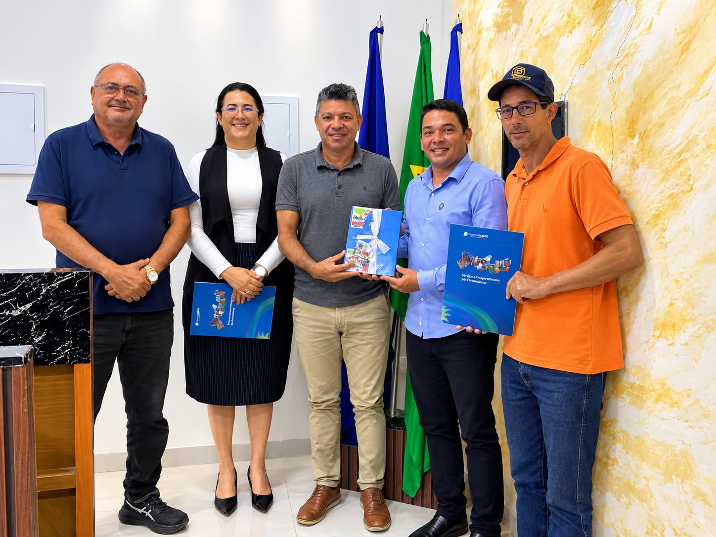 Conselheiros do Sistema OCB/PE apresentam Projeto de Lei do Cooperativismo para Chã Grande/PE