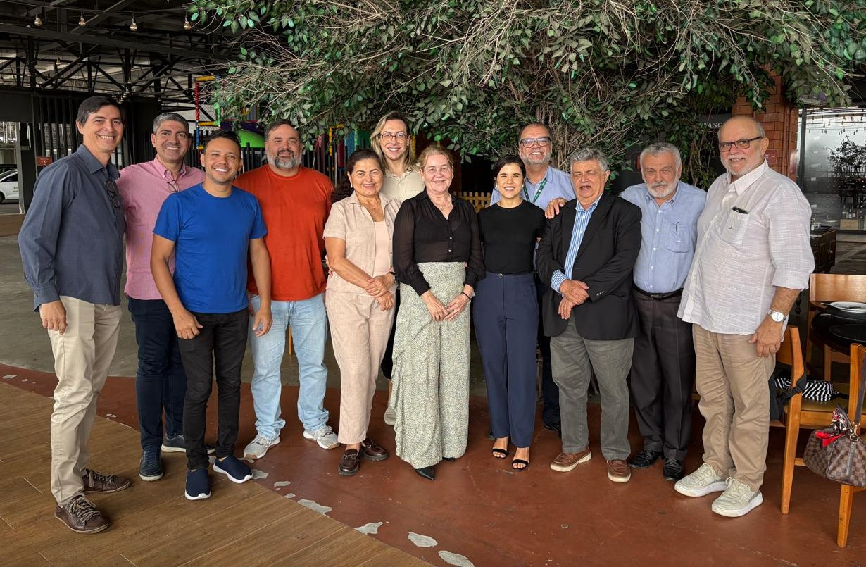 Governança do Sescoop/PE realiza reunião em Caruaru