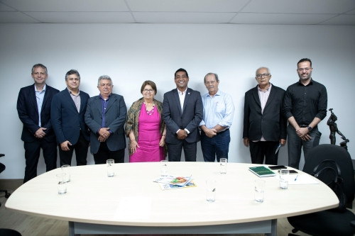 Cooperativismo e desenvolvimento regional  em pauta 