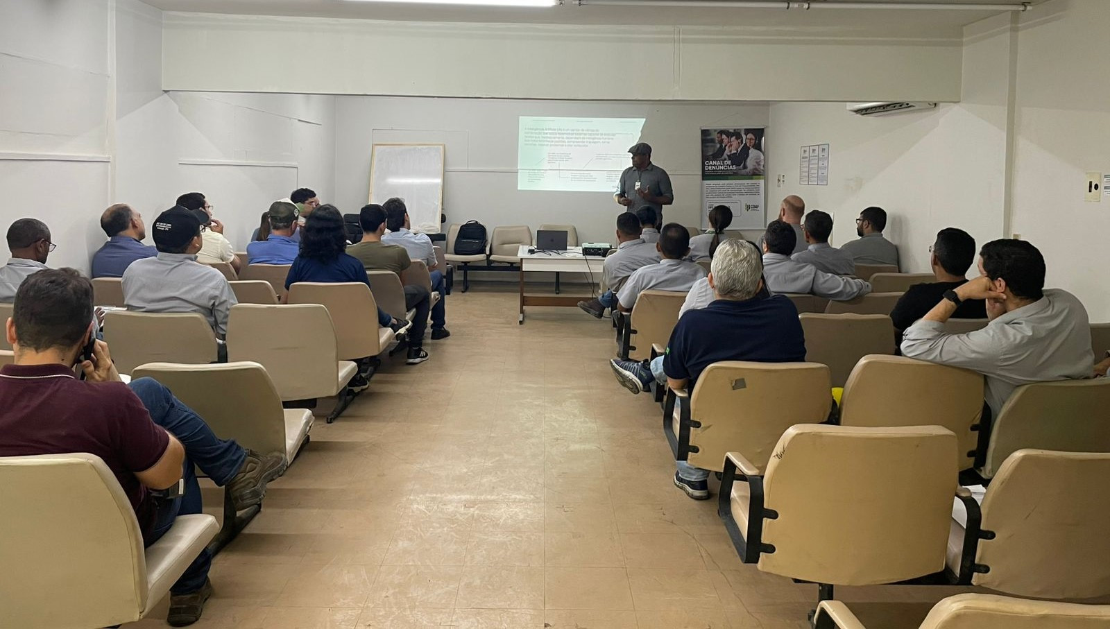 Sistema OCB/PE promove curso de IA para a Coaf