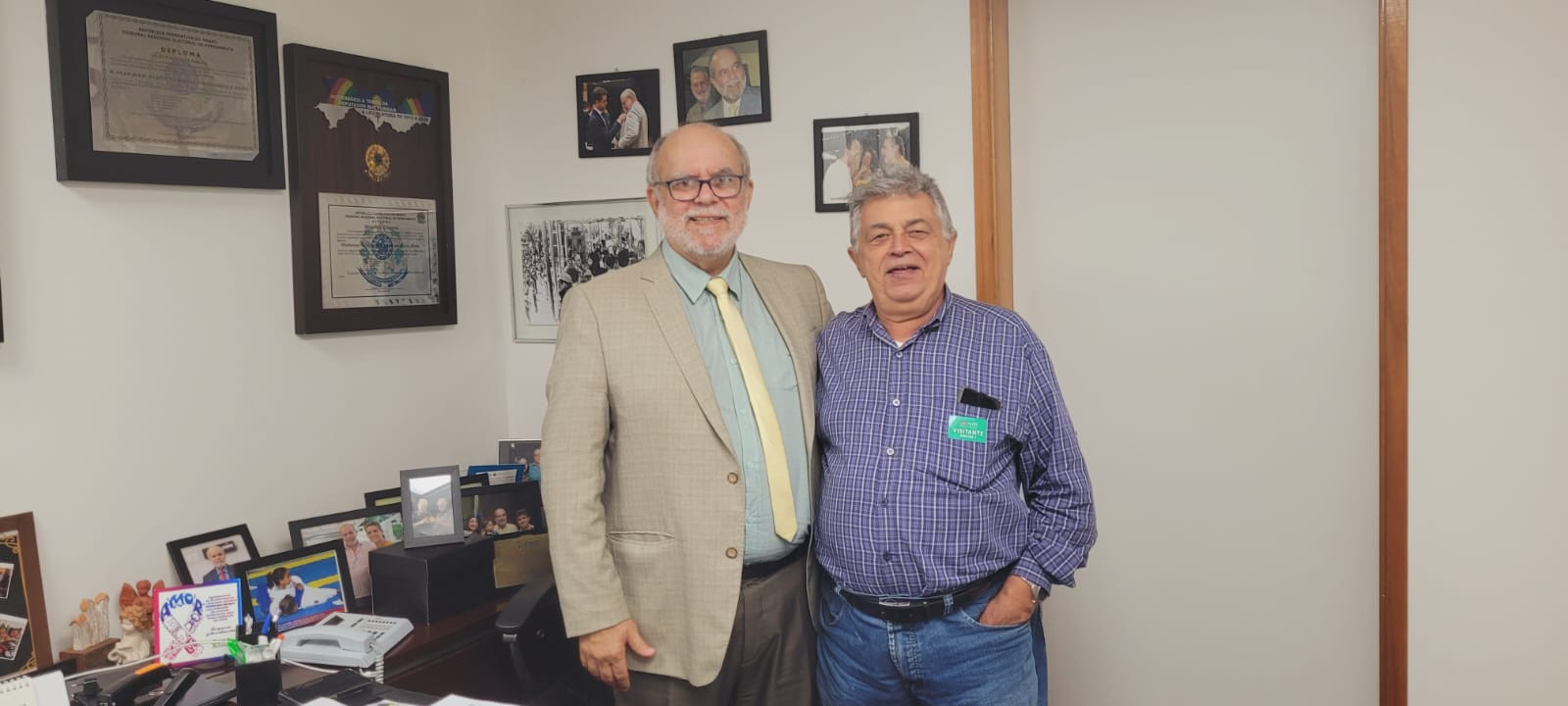  Presidente do Sistema OCB/PE participa de uma reunião extraordinária com o Deputado Waldemar Borges na Alepe